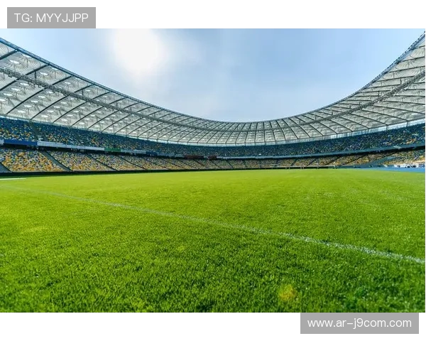 全面解析赵松源独特足球技术风格与多维度场上表现亮点全景展 全面解析赵松源独特足球技术风格与多维度场上表现亮点全景展